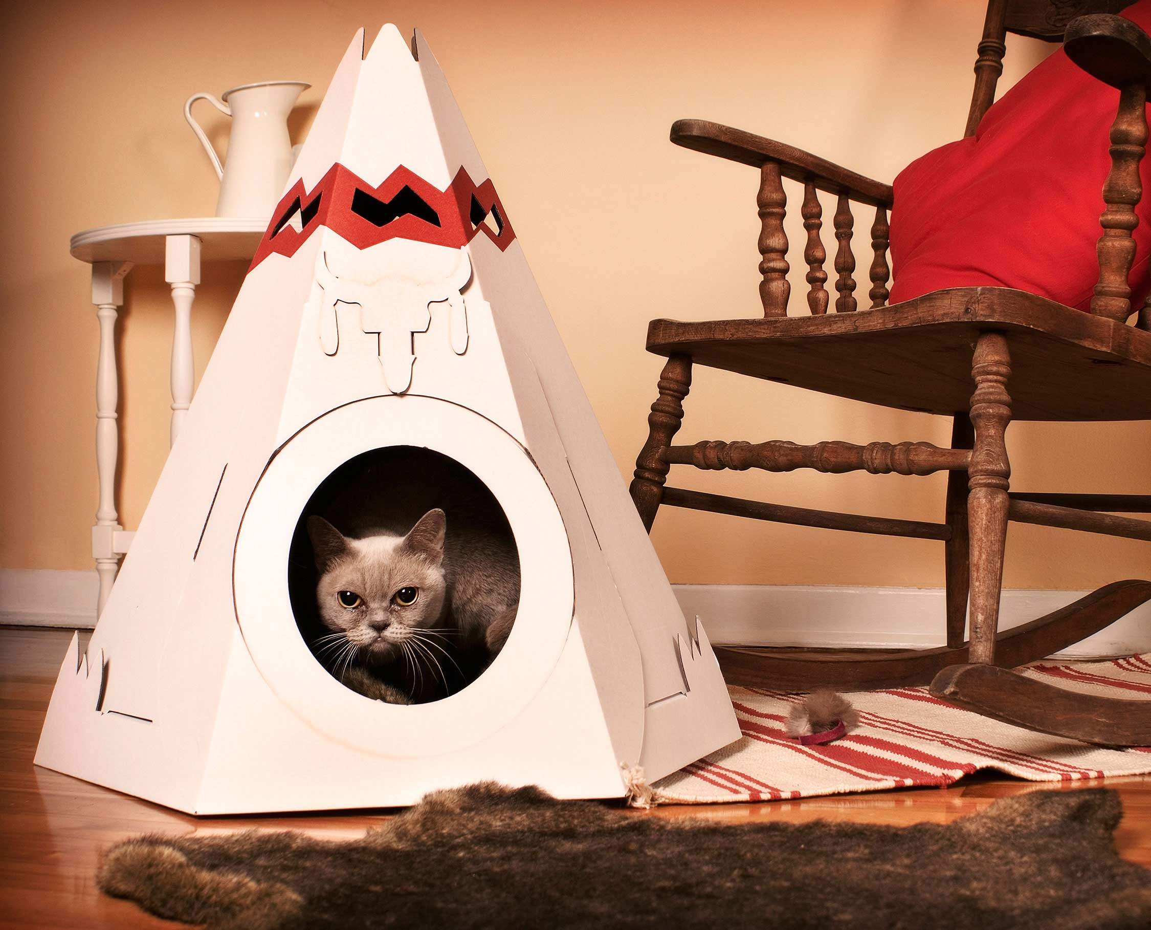 The_Native_American_Teepee_cat_house_1_Loyal_Luxe_L