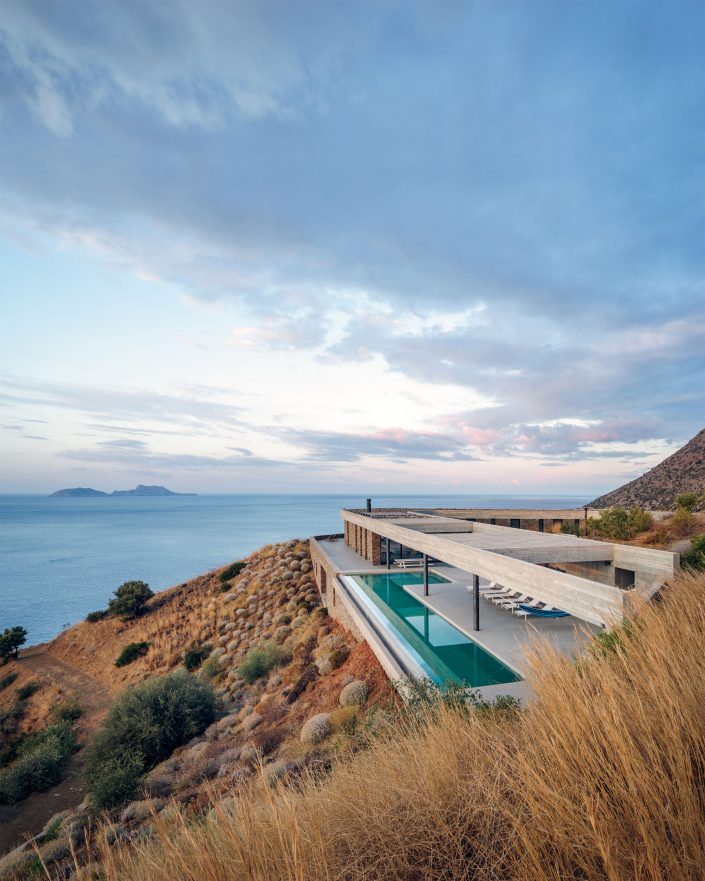une maison modern en crete