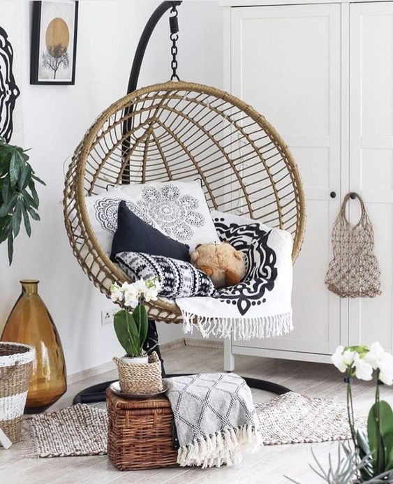 fauteuil suspendu en rotin