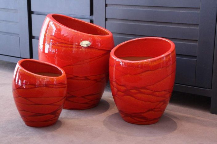 pot de fleur rouge par la manufacture des poteries d'albi