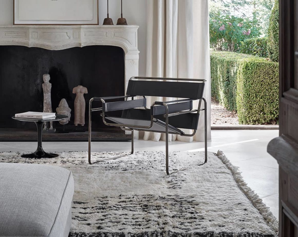 fauteuil Wassily noir Marcel Breuer salon design